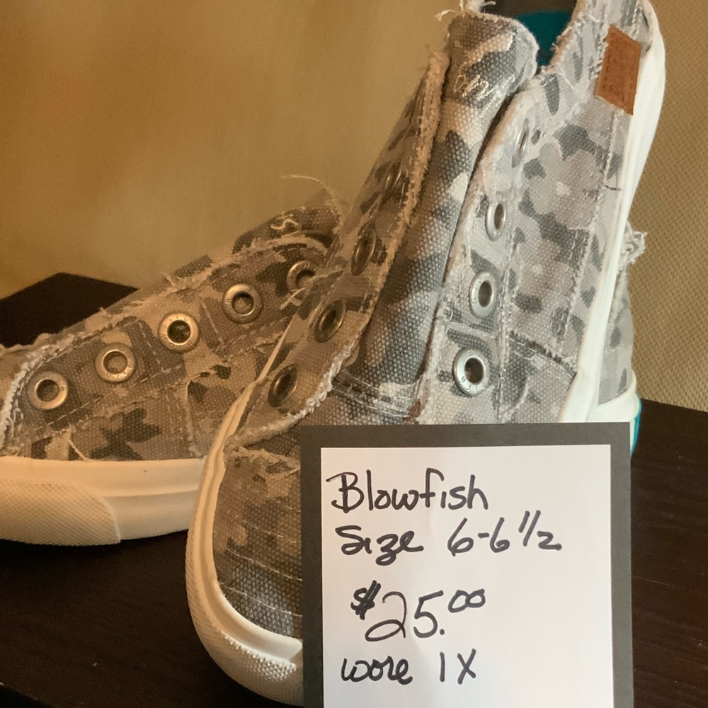 Blowfish rag sneakers